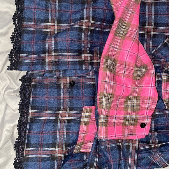 Flannel - Picture 3 of 3